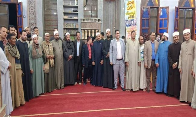 بحضور قيادات الأوقاف.. احتفال شعبى بليلة القدر بقرية دمشلى بالبحيرة 