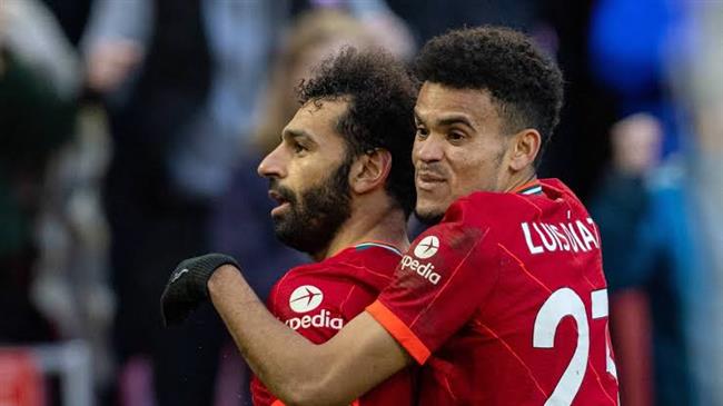صلاح أساسيا ودياز بديلا أمام ليدز