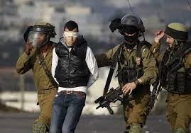   قوات الاحتلال الإسرائيلي تعتقل 13 فلسطينيا بالضفة الغربية