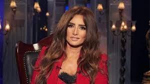 تصريحات جريئة للفنانة زينة.. مش عايزة أتجوز