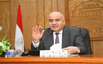 محافظ قنا يتفقد مركز عزيمة لعلاج وتأهيل مرضى الإدمان