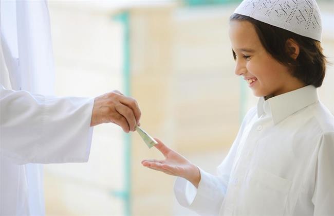 حسب الاتيكيت..  العيدية شكل تاني