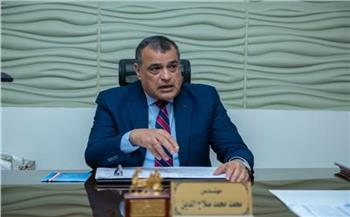 وزير الإنتاج الحربي يحث العاملين على بذل المزيد من العمل والجهد