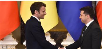   الرئيس الفرنسي يبحث مع نظيره الأوكرانى الجهود الدبلوماسية التي يتعين بذلها لتنظيم قمة سلام