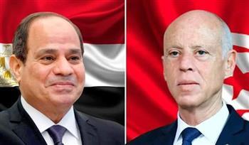 الرئيس السيسي يهنئ نظيره التونسي هاتفيا بمناسبة عيد الفطر المبارك