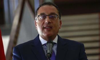   رئيس الوزراء يهنئ الشعب المصري والأمتين العربية والإسلامية بعيد الفطر المبارك