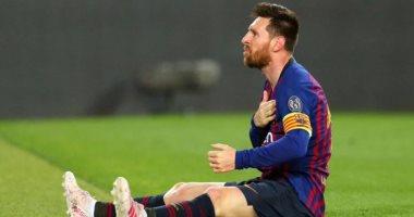 ميسي يعود إلى برشلونة بـ15 حقيبة ويقترب من اللعب بقميص البارسا