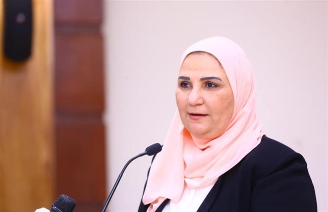 «القباج» تستعرض تقريرًا عن الأنشطة المنفذة لوحدات التضامن الاجتماعي داخل الجامعات حتى إبريل 2023