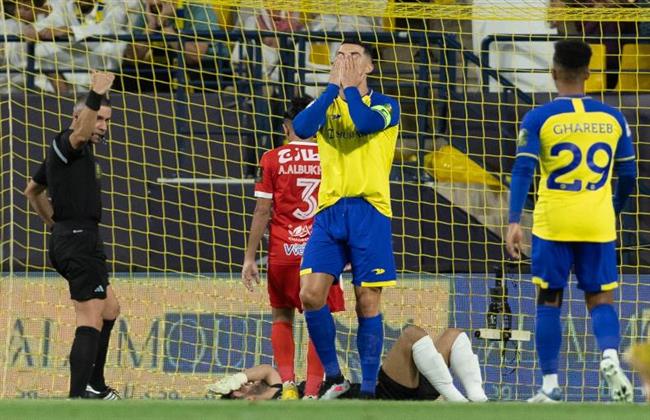 بعد غياب 53 عاما وبـ10 لاعبين.. الوحدة ينطح رونالدو والنصر ويعبر إلى نهائي خادم الحرمين الشريفين