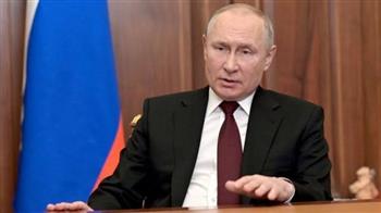   الكرملين: بوتين تلقى دعوة للمشاركة في قمة "بريكس" وسننظر فيها