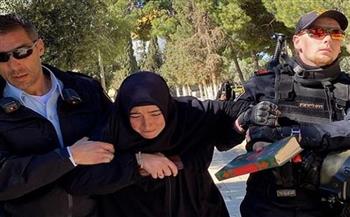   الاحتلال الإسرائيلي يعتقل شابة تركية لرفضها الابتعاد عن مصلى "باب الرحمة"