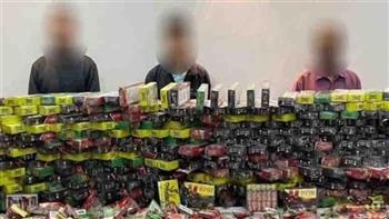 ضبط 6 أشخاص بالمنيا والبحيرة لقيامهم بالإتجار في الألعاب النارية