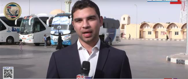 موفد «إكسترا نيوز» من معبر أرقين: يوجد عدد كبير من الجنسيات المختلفة ويتم التنسيق مع الخارجية لإجلائهم