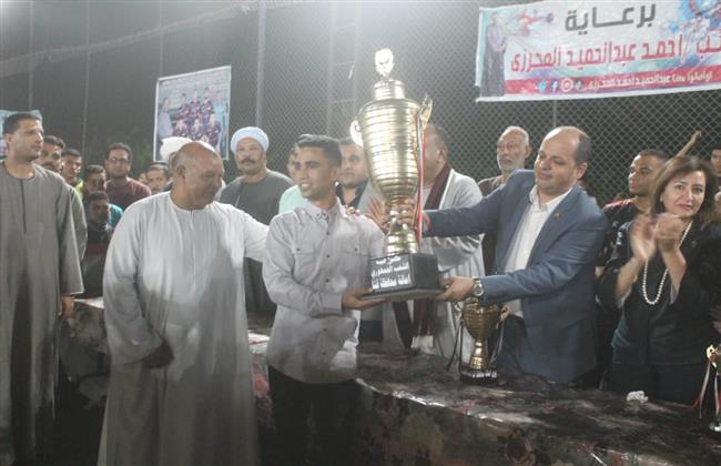 ختام بطولة «الشعب الجمهوري» لكرة القدم بأبوتشت تحت شعار «لا للتعصب.. لا للثار» بقنا