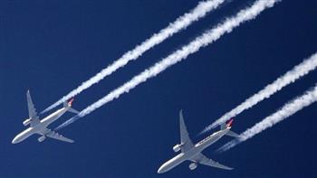   المفوضية الأوروبية ترحب باتفاق سياسي بشأن قانون جديد لخفض انبعاثات قطاع الطيران