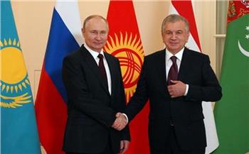   بوتين ونظيره الأوزبكى يبحثان هاتفيا توسيع التعاون الاقتصادي والتجاري بين البلدين