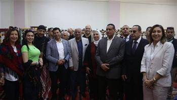   وزيرة الثقافة: الدولة تبذل جهودا كبيرة لتضئ محافظة سيناء في جميع مجالات الحياة