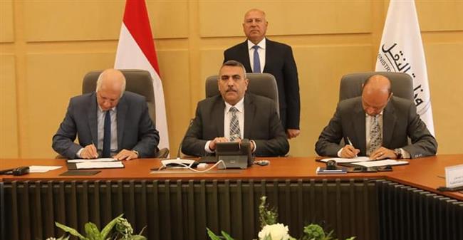 وزير النقل يشهد توقيع اتفاقية شروط تطوير محطة الصب الجاف بميناء جرجوب