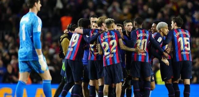 «برشلونة تشافي» يعيد ذكرى إنجاز فالفيردي