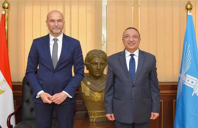 محافظ الإسكندرية يبحث مع قنصل عام فرنسا تعزيز سبل التعاون