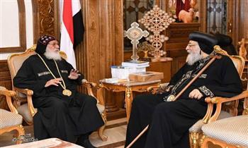 البابا تواضروس يستقبل مطران طهطا وأسقف شرق المنيا