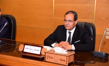   رئيس جامعة سوهاج يهنئ «عادل عبد الغفار» لتجديد ندبه مستشارًا إعلاميًا لوزارة التعليم العالي
