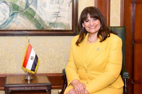 وزيرة الهجرة لـ إكسترا نيوز: شكلنا خلية «إدارة أزمة» مع بداية أحداث السودان