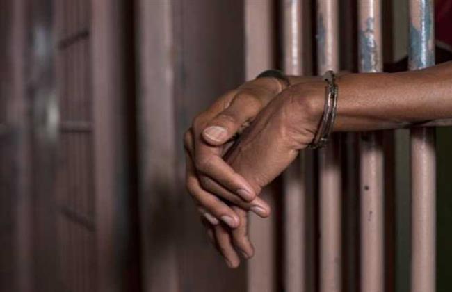 تجديد حبس متهم بالاستيلاء على أموال المواطنين بزعم تسفيرهم