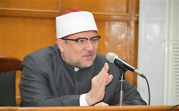   وزير الأوقاف: العمل بالمسجد حصري لمن كلف به وعلى جميع الأئمة الالتزام بالزي الأزهري