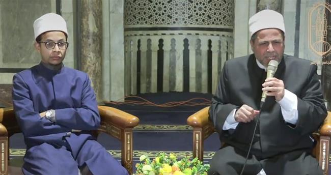 "رياض الصائمين" بالجامع الأزهر: على الصائم أن يحذر المغريات في شهر النفحات