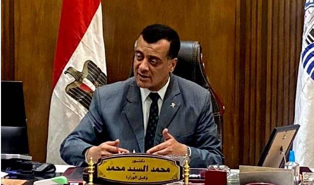 4 طلاب يمثلون تعليم قنا في التصفيات النهائية لمسابقة "تحدي القراءة العربي" 