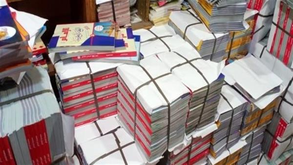 ضبط صاحب مطبعة بحوزته 9 آلاف نسخة من الكتب بدون تفويض في الجيزة