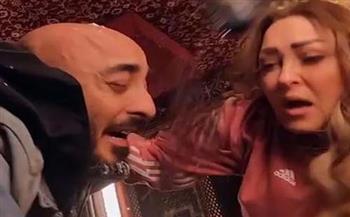 نهال عنبر ونجلها حسام يقعان في مصيدة رامز نفر ايند.. ورامز ساخرا :هحرم الأم من ضناها