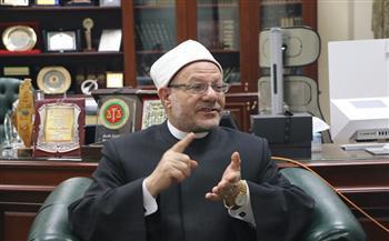 مفتي الجمهورية: ​الأولى إعطاء الصدقة للقريب المحتاج 