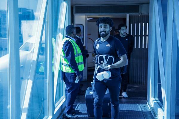 بعثة الأهلى تصل القاهرة بعد التأهل لنصف نهائى دورى الأبطال