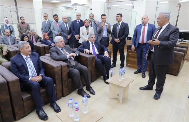 وزير التعليم العالي يفتتح فرع هيئة تمويل العلوم والتكنولوجيا والابتكار بجامعة أسيوط