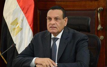وزير التنمية المحلية يهنئ رئيس مجلس الوزراء بمناسبة الاحتفال بعيد العمال
