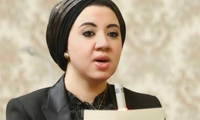 «أميرة صابر»: الجميع متفق على ضرورة بناء مجال سياسي حقيقي وتؤكد على أهمية المحليات بالنسبة للمواطنين