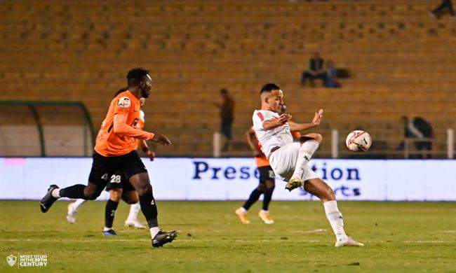 منسى يقود هجوم الزمالك فى مواجهة المصرى البورسعيدى