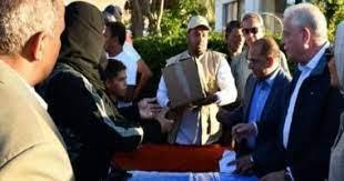 بيت الزكاة يوزع مواد غذائية على الأسر الأكثر احتياجا فى جنوب سيناء
