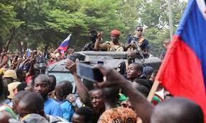   باريس تعبر عن أسفها الشديد بعد قرار السلطات فى بوركينا فاسو