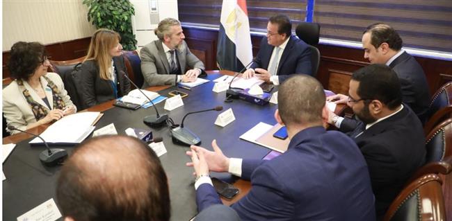 وزير الصحة يستقبل ممثل منظمة "اليونيسيف" بمصر لمناقشة مستجدات العمل بالملفات المشتركة 