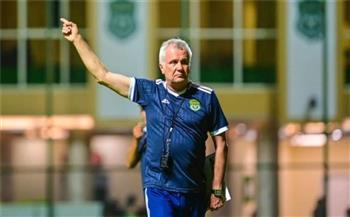 الاتحاد السكندري يعلن تجديد تعاقده مع الصربي زوران مانولوفيتش وجهازه المعاون