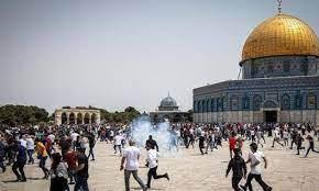   «التحرير الفلسطينية»: اتصالات مكثفة لوقف عدوان إسرائيل على الأقصى