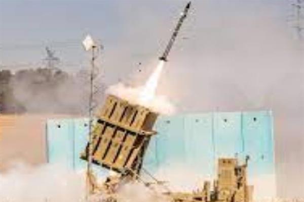"القبة الحديدية" الإسرائيلية تعترض صواريخ في "الجليل الأعلى" أطلقت من لبنان