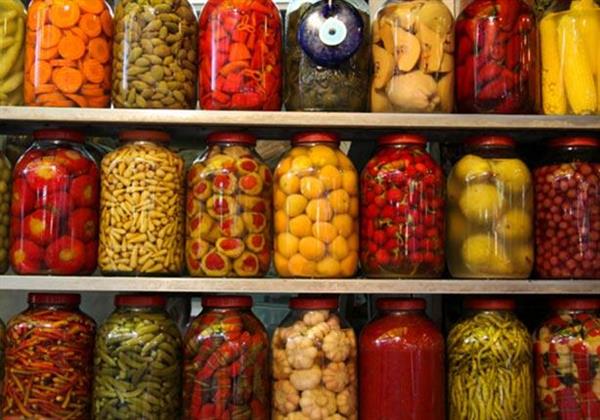 حسام موافي يكشف أضرار الطرشي في رمضان