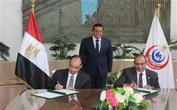   عبد الغفار يشهد توقيع تعاون بين اللجنة العليا للتخصصات الصحية والمجلس الصحي المصري