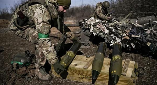 فرنسا: مستمرون في دعم أوكرانيا عسكريا