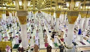   15.7 مليون مصلٍ ومصلية في المسجد النبوي خلال النصف الأول من رمضان
