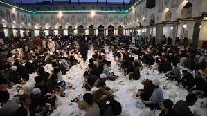   الجامع الأزهر: 35 ألف وجبة لإفطار الوافدين في الأسبوع الثاني من رمضان